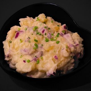 Salata de cartofi