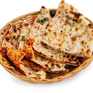 KEEMA NAAN