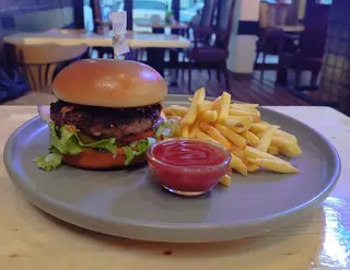 Cheesy burger