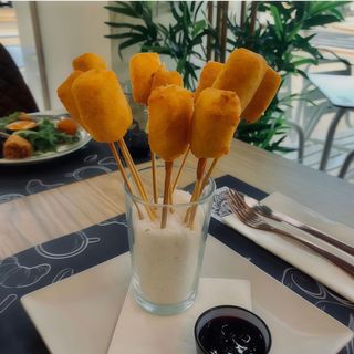 Piruletas de Camembert