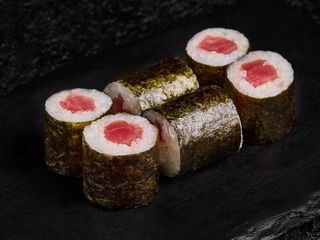 Рол з тунцем (95г)