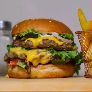Double burger double cheese