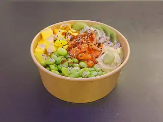 Salmão Poke Classica