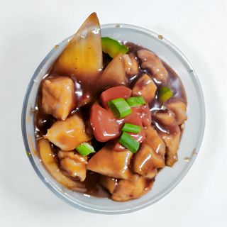 921. Pollo con salsa picante SIN VERDURAS