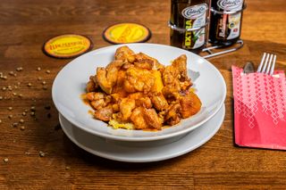 Ostropel pui cu mamaliguta