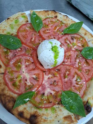 Focaccia La Caprese de Búffala