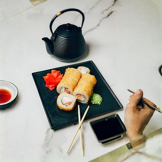 Ролл "Цезарь темпура" (10 шт.)