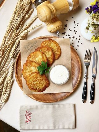 Деруни зі сметаною (180/50г)