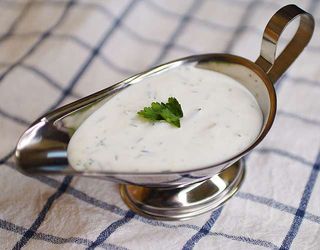 Белый чесночный соус к шашлыку