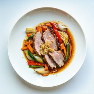 Rata cu ghimbir pe placa incinsa