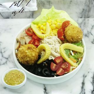 Salade La Chicken Mix