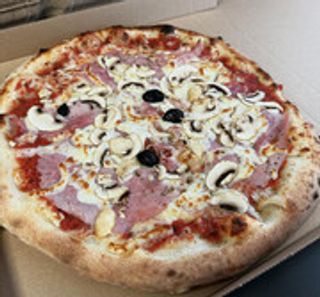 Pizza Regina