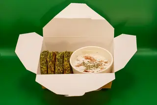 Kukù di zucchine con farina di ceci, uova e formaggio