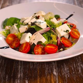 Ensalada De Tomate Cherry