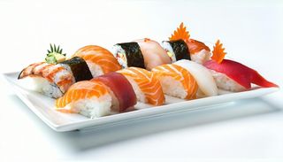 Sushi sashimi box 14 pezzi