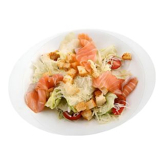Салат Цезарь с семгой