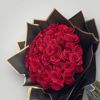 Bouquet Rouge avec emballage