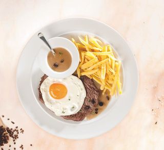 Bitoque à Café Lisboa