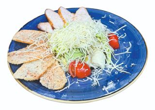 Цезарь с курицей (380 г.)