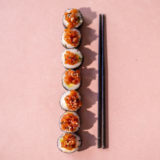 Tomato Tartar Roll