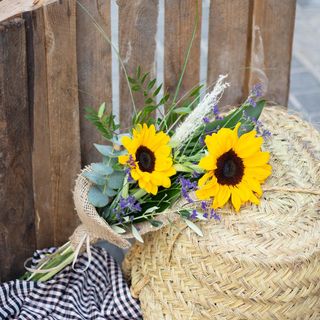 Arreglo de girasoles