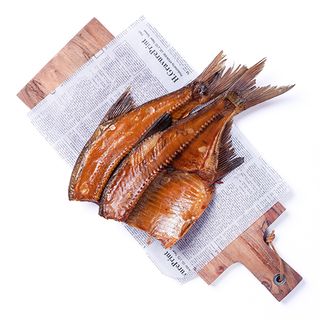 Leszcz Patroszony Wędzony Na Zimno 300g