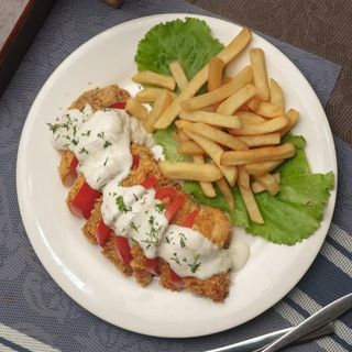 Куриное филе в панировке