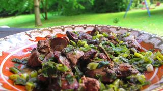 Смесена пилешка дреболия с лук (350г)