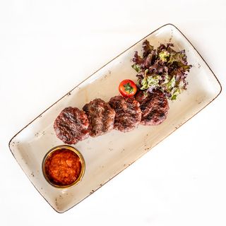 Кюфтенца  от телешко и агнешко месо (200г)