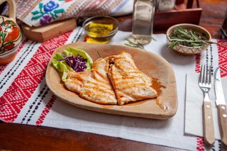 Piept de pui la grătar