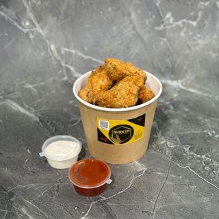 Куриные крылышки 18 шт, соус в подарок 