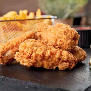 Meniu Aripioare  Picante junior