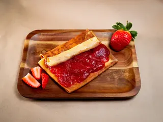 ბლინი მარწყვით (Strawberries)