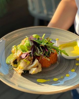 Куриное филе Кордон блю с морковным пюре 