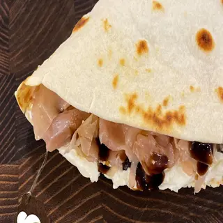 L10 - Melanzane, zucchine, misticanza, hummus ceci e crema aceto