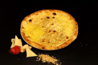 Pizza Quatro formaggio 500gr