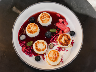 Сирники ягідні класичні (370г)