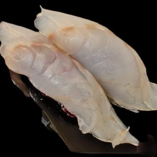 155 Nigiri Black branzino 2 pezzi