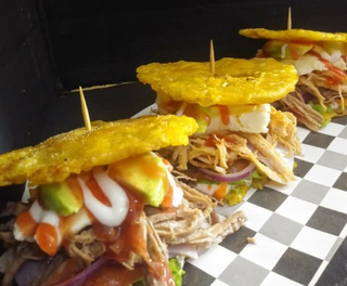 Mini patacones mixtos (3 uds.)