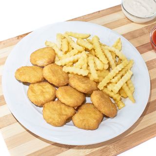 Nuggets  con patatas