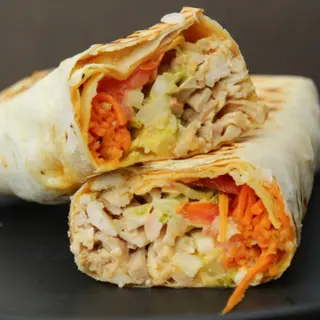 Рол з куркою та морквою по-корейськи (370г)
