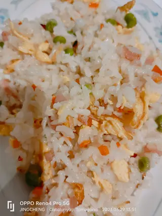 26, Arroz Frito Tres Delicias