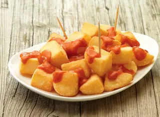 Patatas bravas (ración)