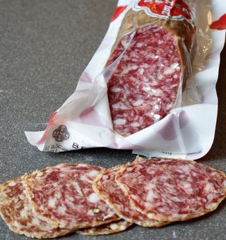 Carnati Bellota 100% Spania 600 gr - pret raportat la 100 gr