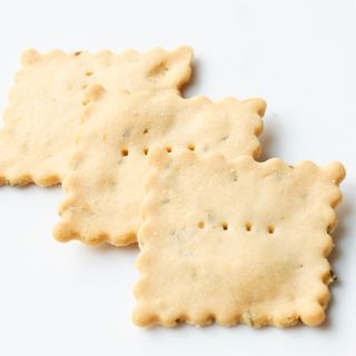 CRACKERS