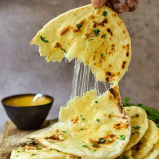 Cheese Naan