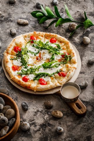 Пицца со страчателлой