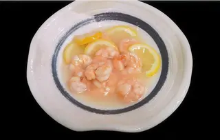 174. Gamberetti con salsa di limone