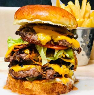 Smash Triple Cheese Burger