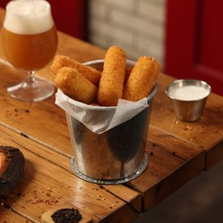 1 ვედრო ყველის ჩხირები